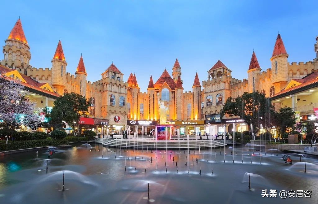 商业地产观察：奥特莱斯们的“折”学，会打败购物中心吗？