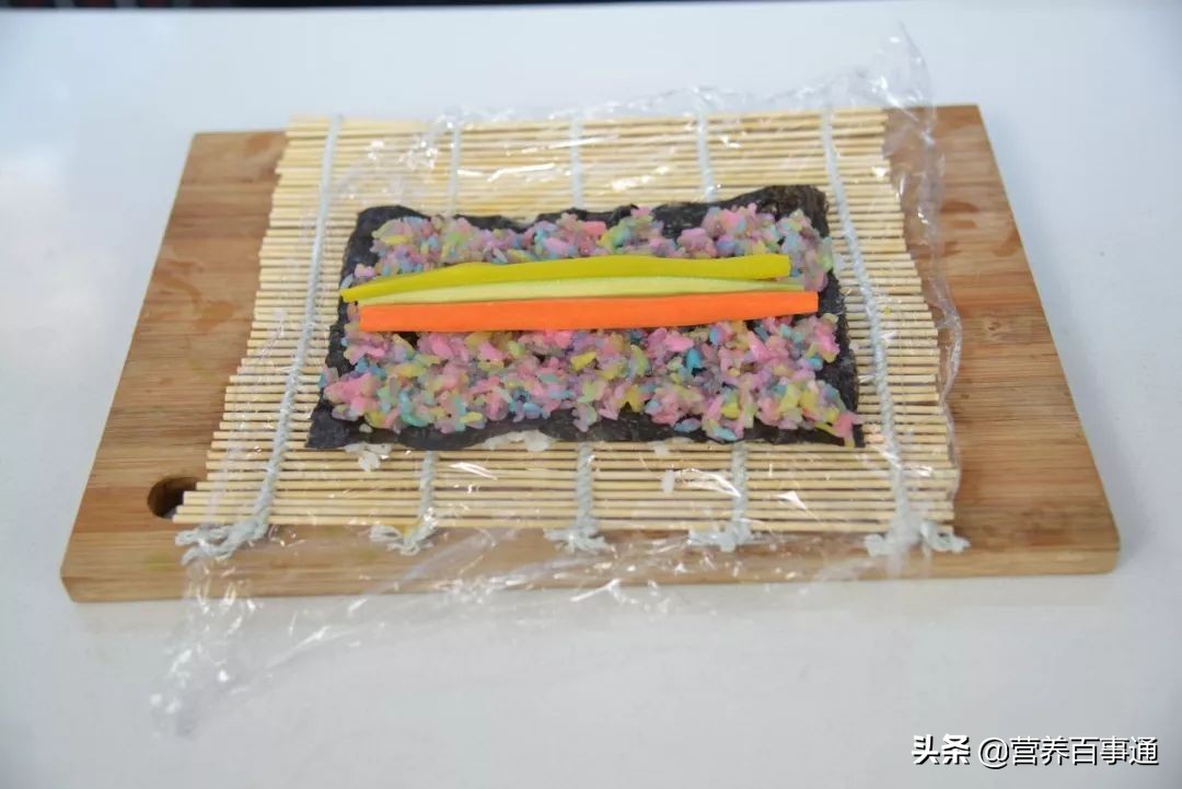 简单易做的樱花寿司，好看好吃更好学，孩子们秋游都抢着吃