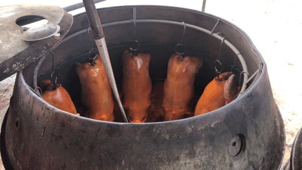 一座小城活跃着10000+乡厨，什么原因让粤西吴川这传统长盛不衰？