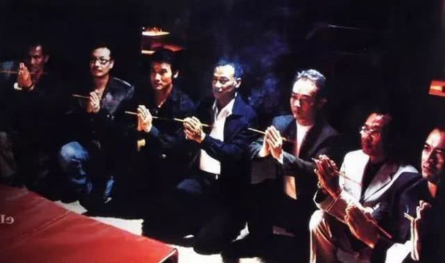 刘德华电影黑金经典场面,一部被低估的黑帮电影刘德华