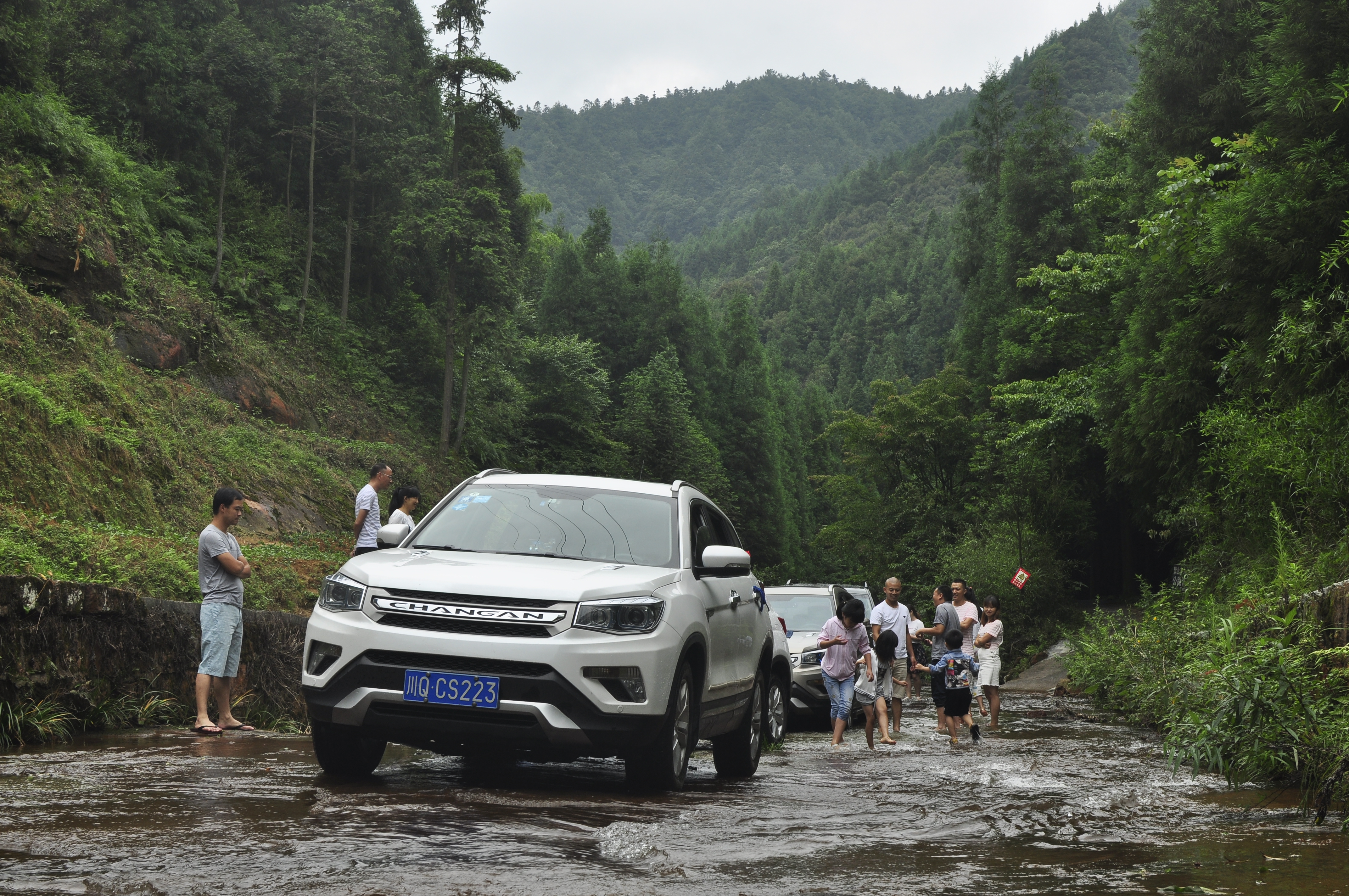 重庆主城耍水露营避暑一日游,重庆周边露营耍水自驾游推荐