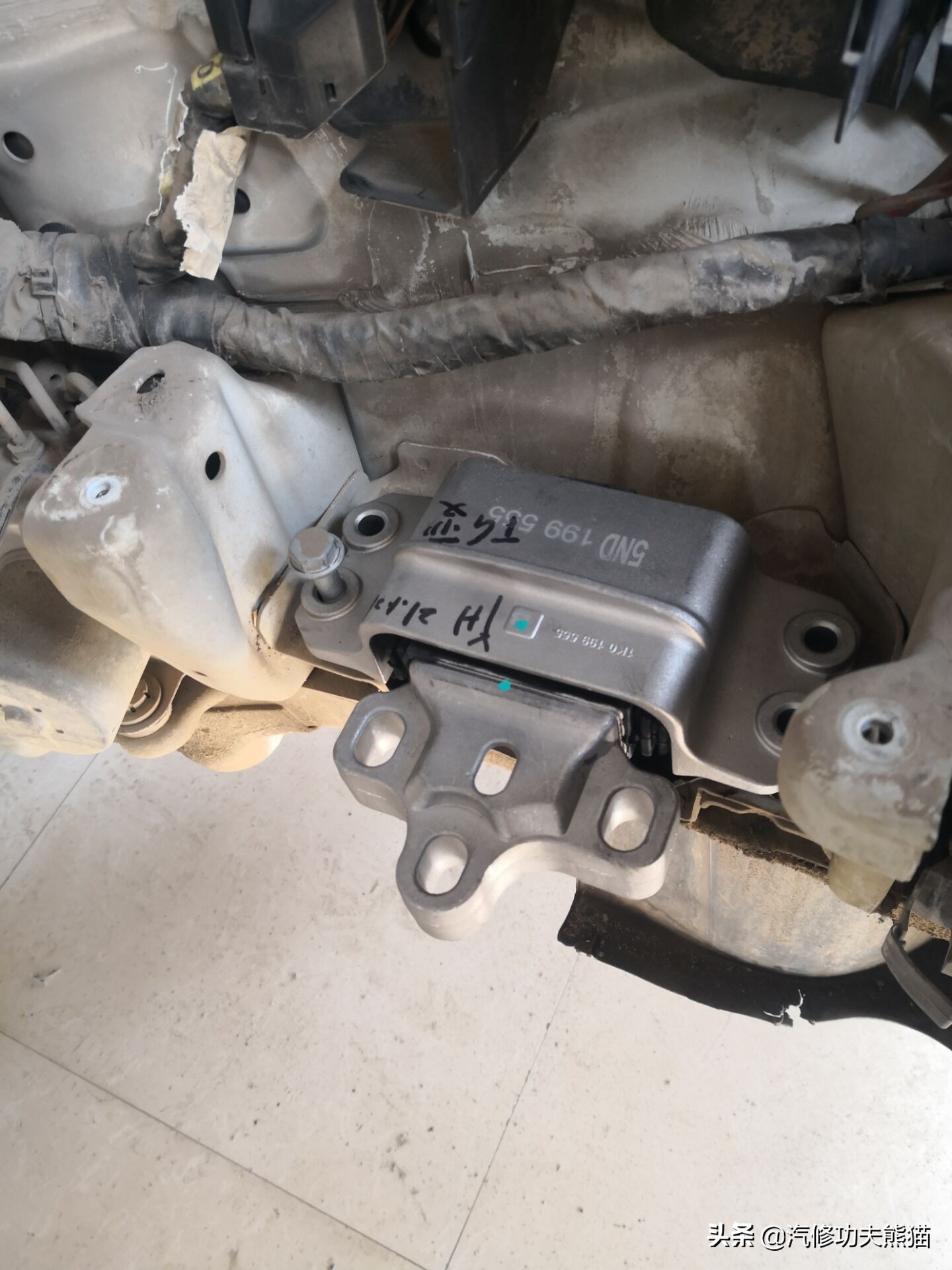 新款大众途观漏油,大众途观烧机油免拆多少钱