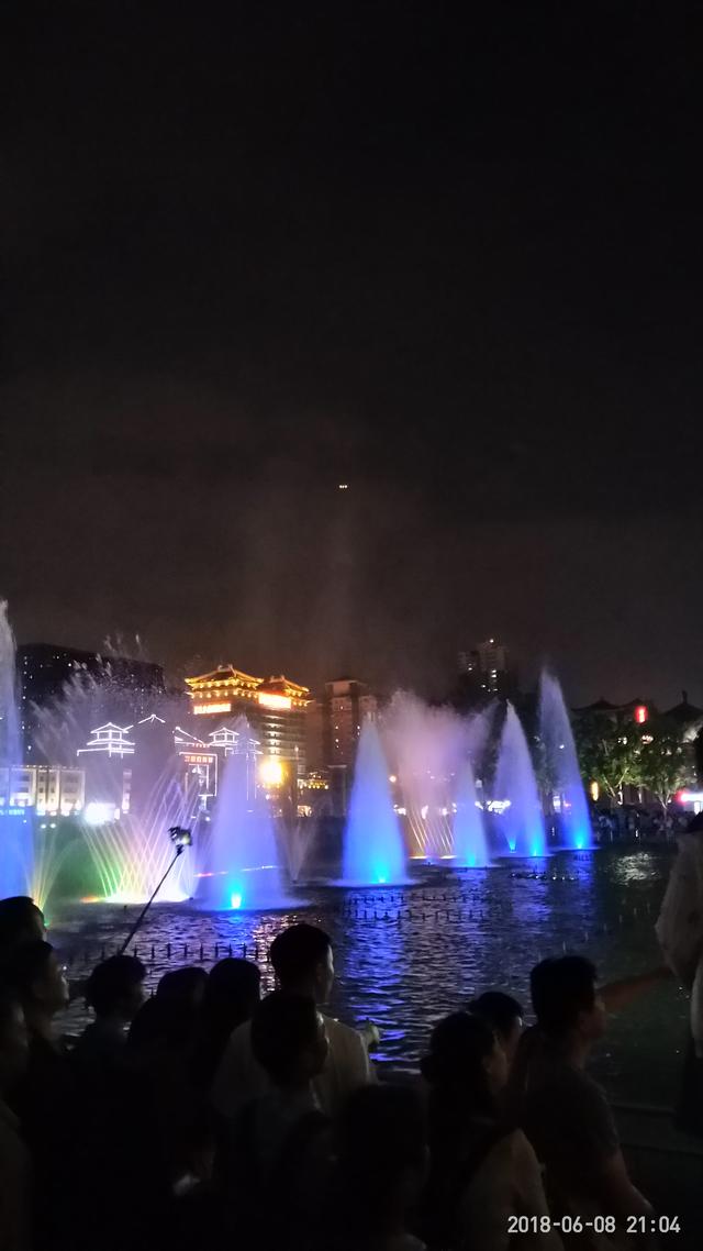 西安事变张学良公馆游玩攻略,张学良西安纪念馆附近有啥玩的