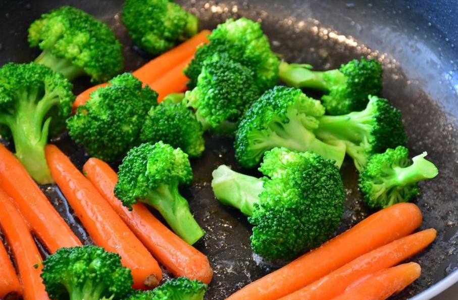 怎么增肌的同时减掉脂肪,如何增肌少涨脂肪