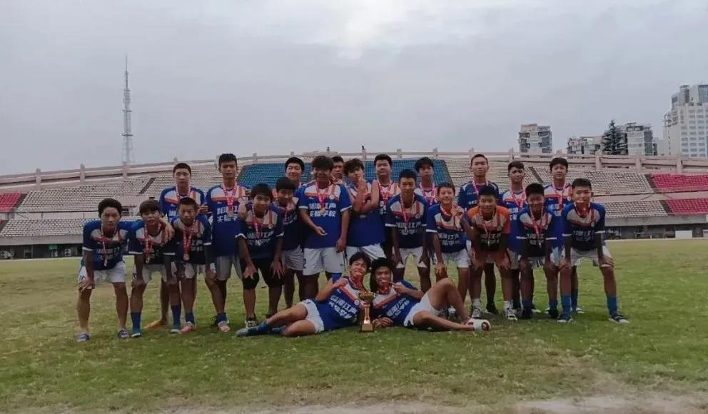 湘潭江声篮球队照片,湘潭市第13届运动会足球比赛