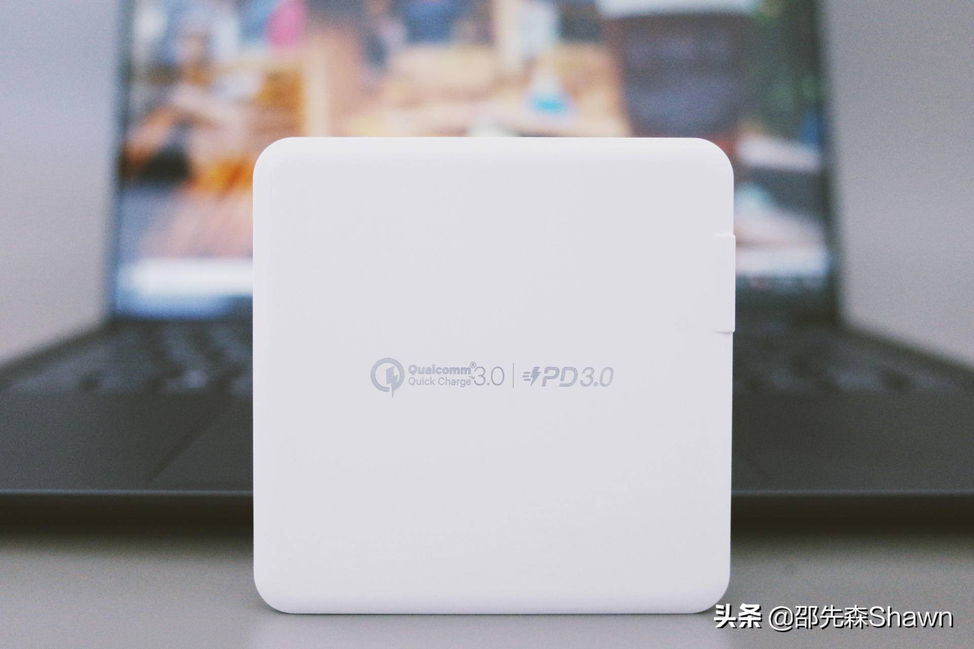 摩米士充电器35w给苹果充电好么,摩米士氮化镓65w充电器测评