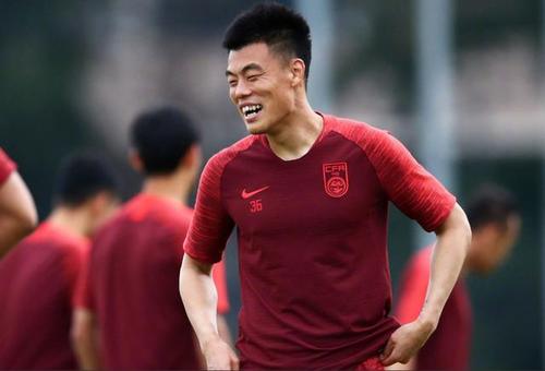 谭龙中超十大庆祝动作,谭志龙足球