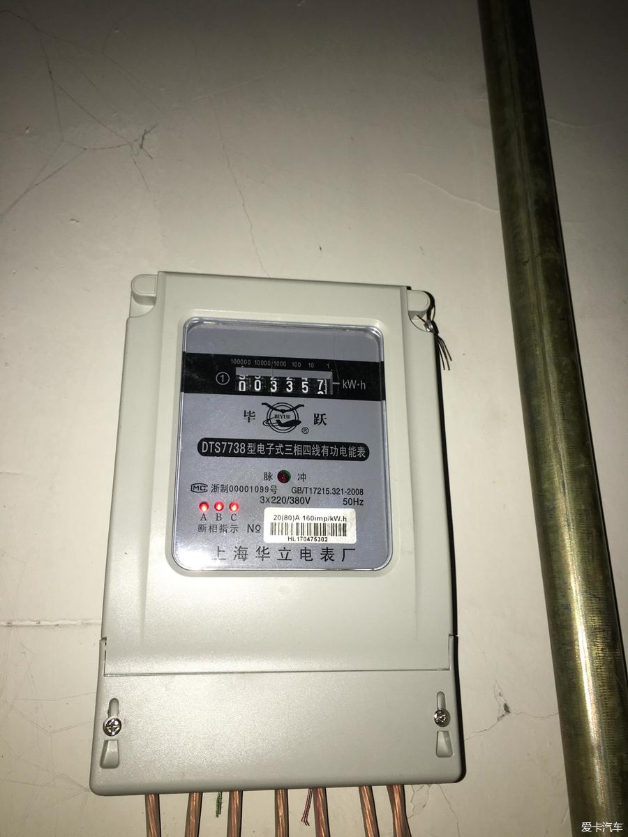 特斯拉model3车主真实用车感受,10万公里特斯拉model3实测