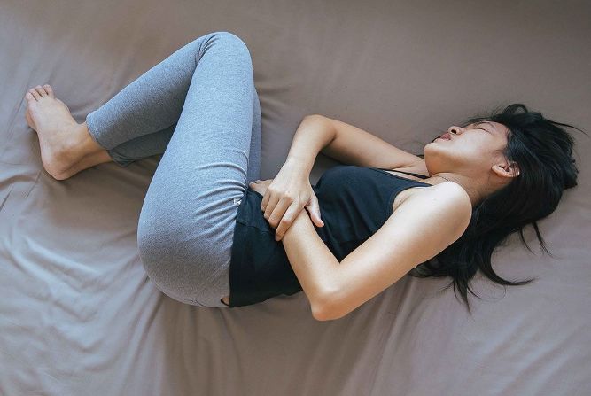 女性患上“阴道炎”,除了按药师的建议外,轻拍腹下2处