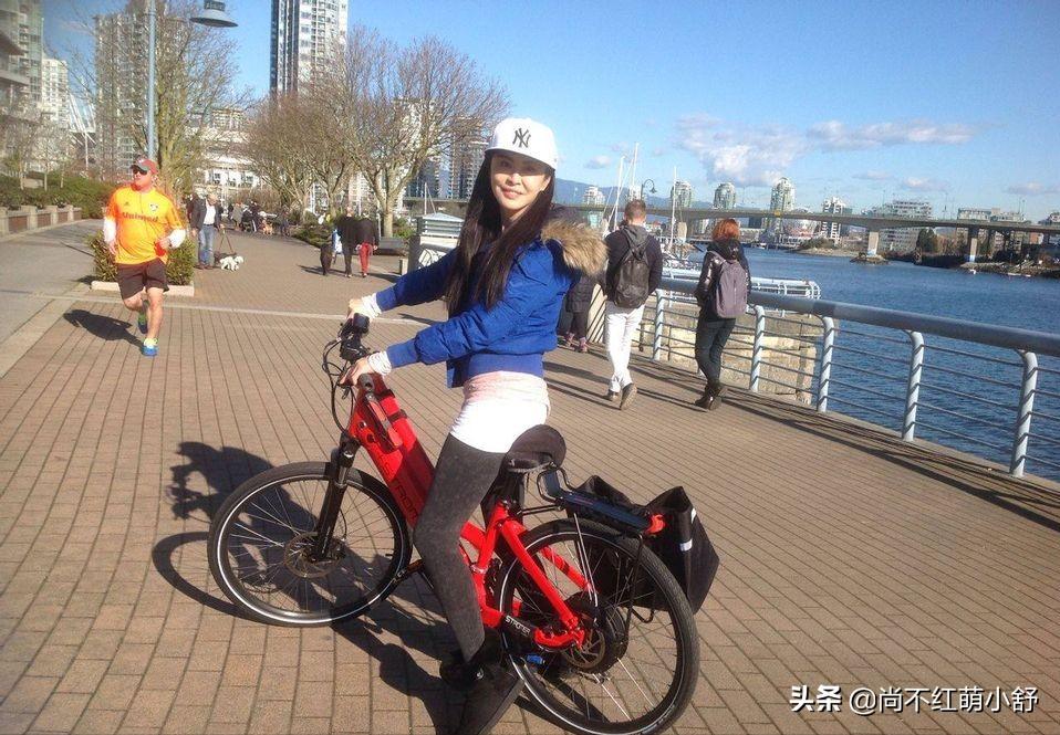 王祖贤私服穿搭,王祖贤的衣品