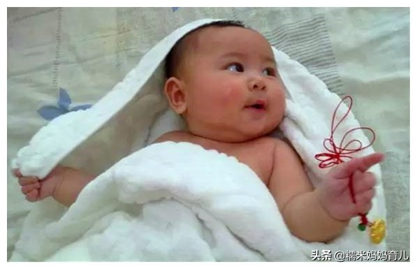 冬天洗澡时，这5种坑娃方式会伤害宝宝，然而很多宝妈依然喜欢做