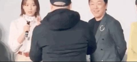 逼疯他们，粉丝就满意了？