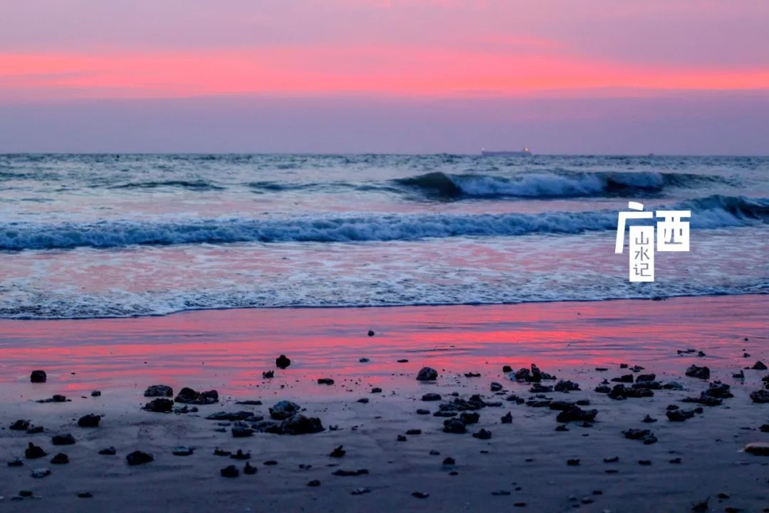 景色不输东南亚,美食百元吃到撑,这座滨海小城冬季正好最迷人