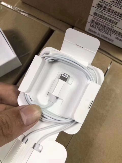 苹果4代经典老款,怀旧的苹果4