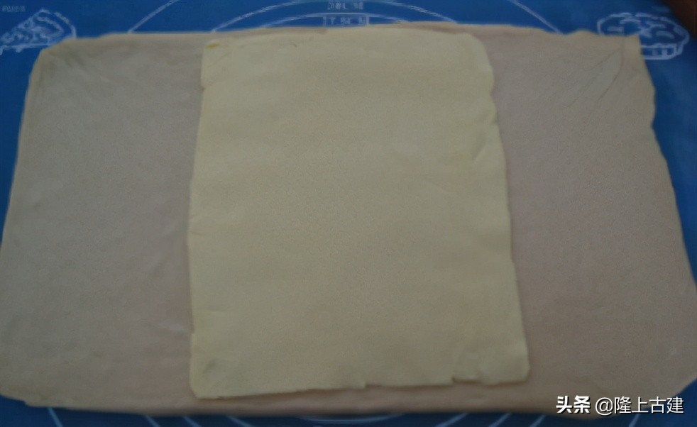 金砖面包简介,金砖面包成品