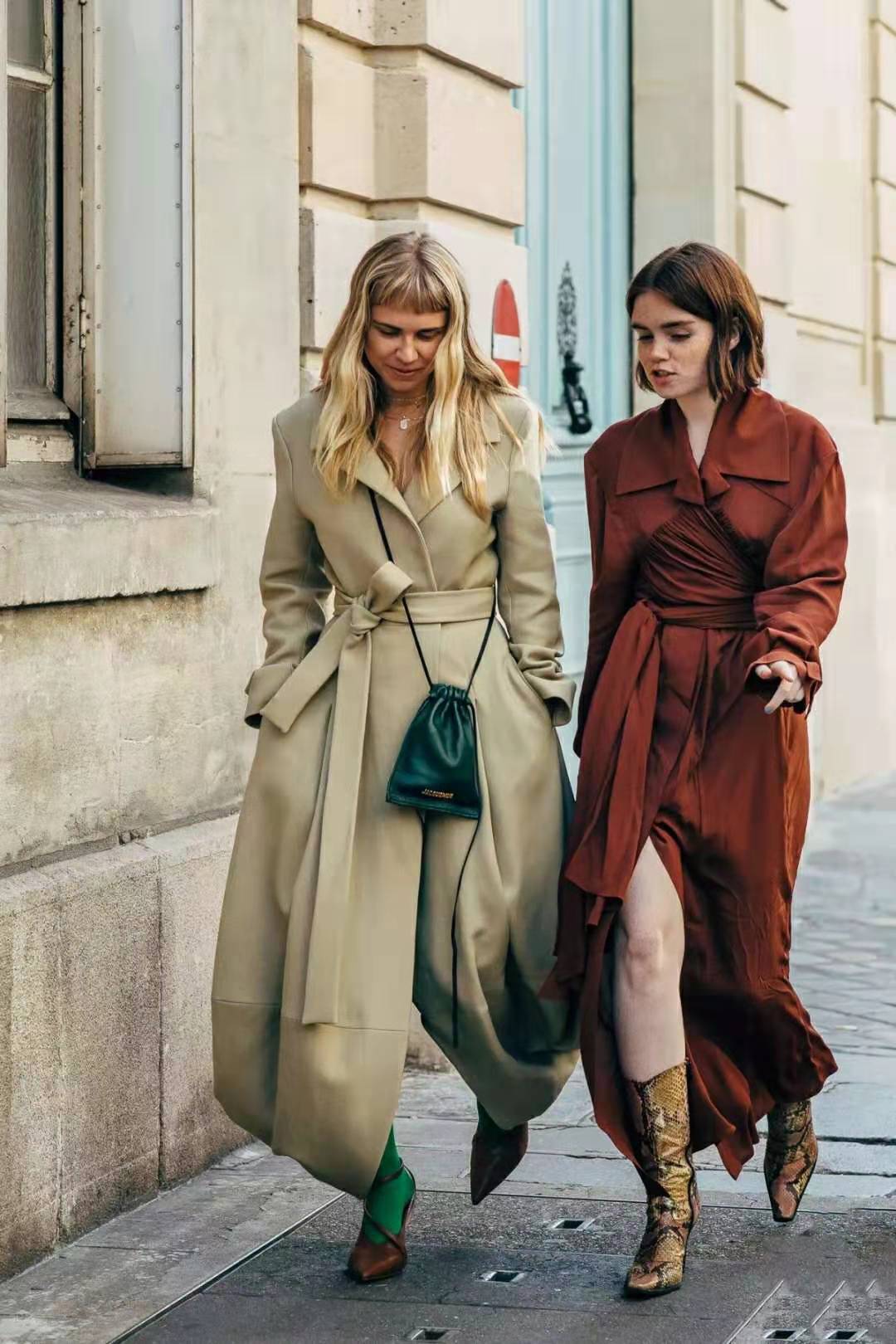 中筒袜的崛起,你还在露脚踝么?真正的时髦精却穿上了中筒袜