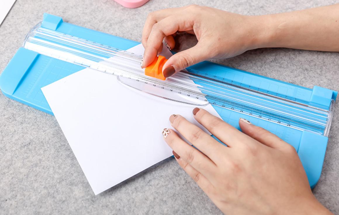 马克笔做手帐不用贴纸不用胶带,做手帐不用贴纸只用马克笔和笔