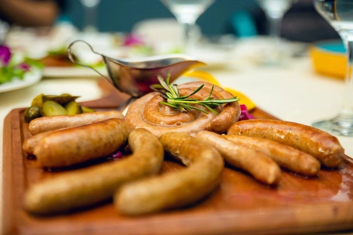 战斗民族餐厅,战斗民族的俄餐