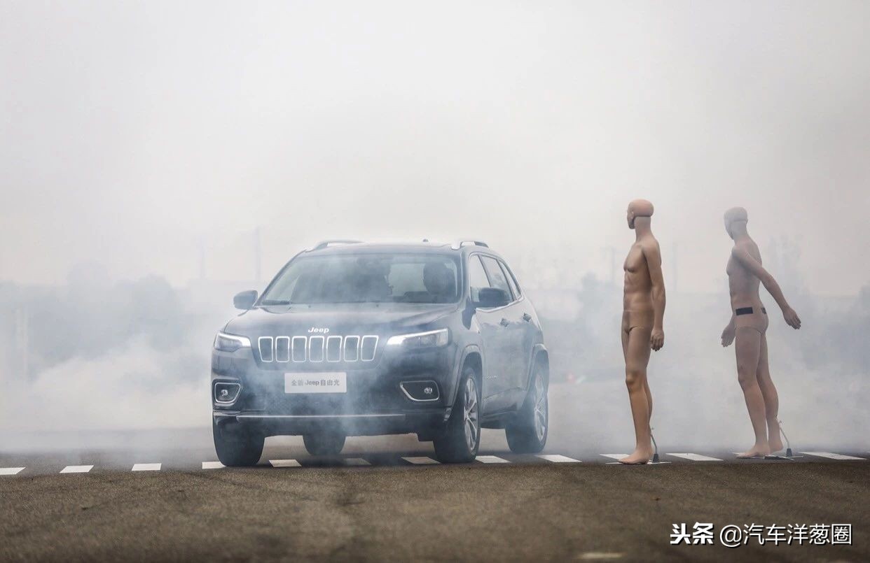 Jeep同级车,新款2.0tjeep自由光的优缺点