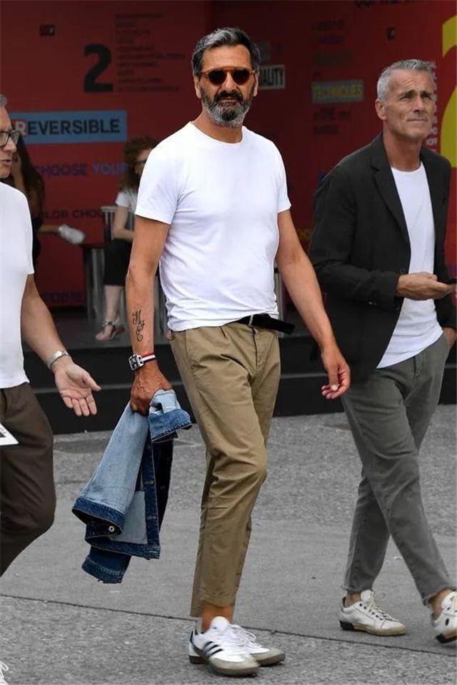 男人过了50岁，如果不差钱建议多穿这3种裤子，时髦体面不显老