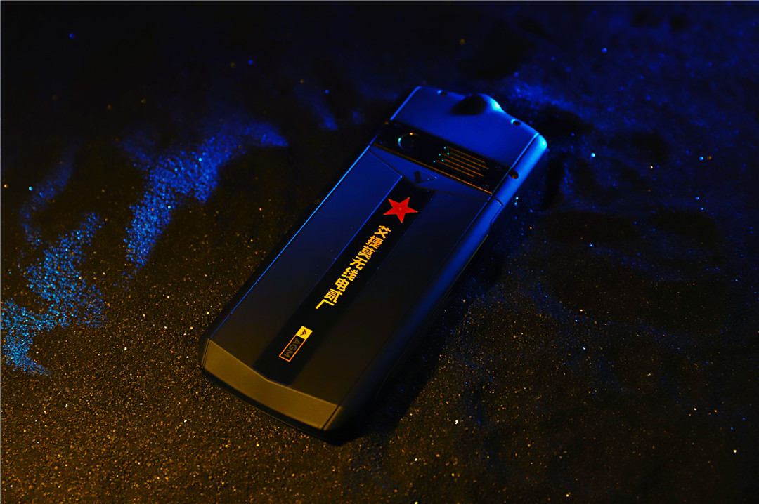 agmm9三防老人手机,agm三防手机暴力测评