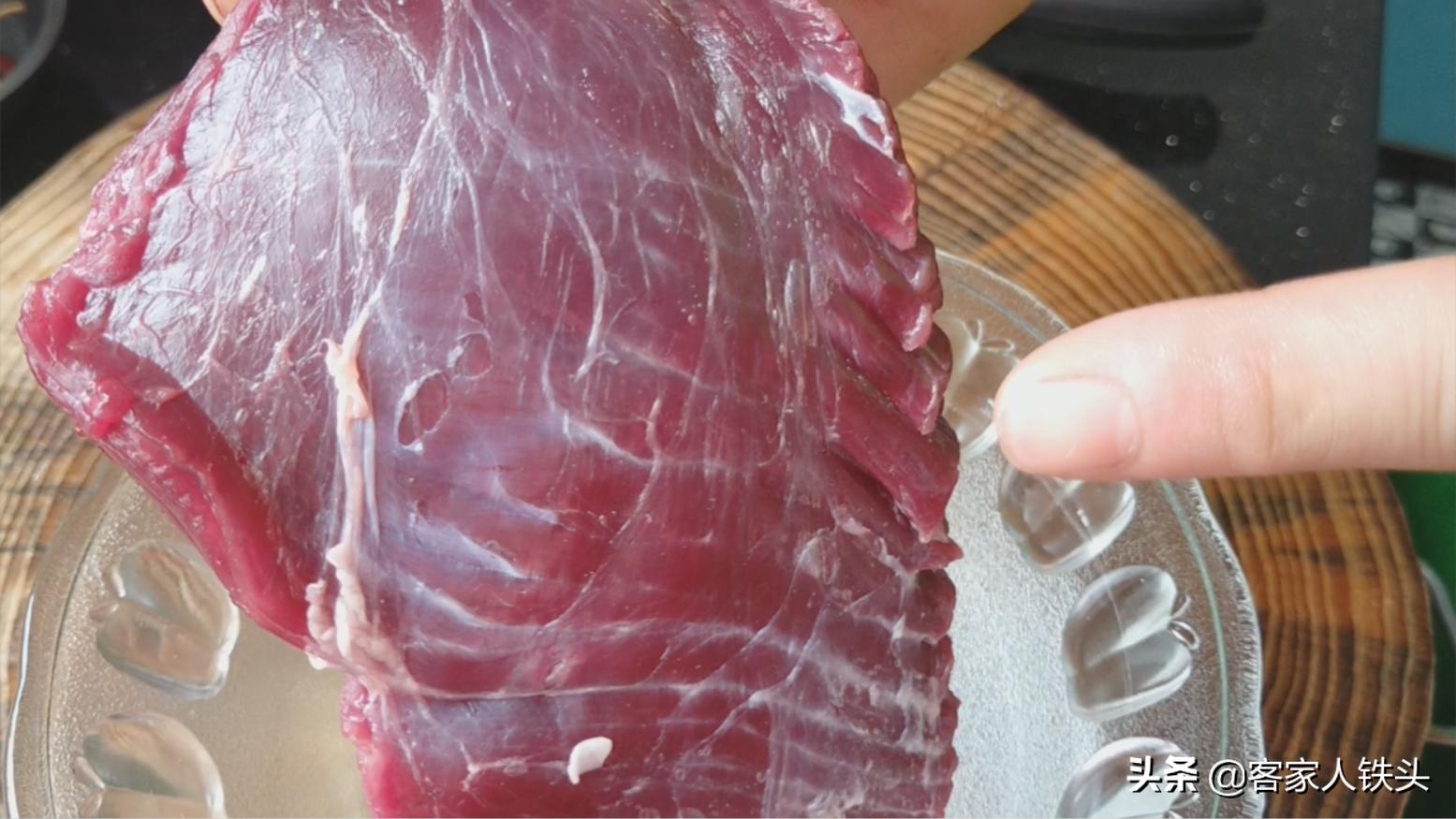 炒牛肉也有技巧出锅滑嫩不柴,教你炒牛肉嫩滑不柴的诀窍