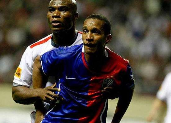 足球记忆中的中国队员,巴西外援维森特