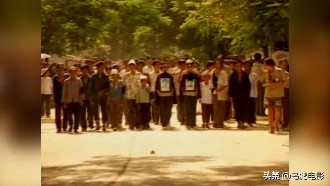 时隔26年再炸热搜，这次全网破防：太揪心