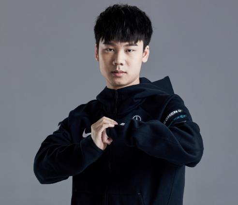 英雄联盟rng职业选手生涯故事,英雄联盟lpl选手编号是多少