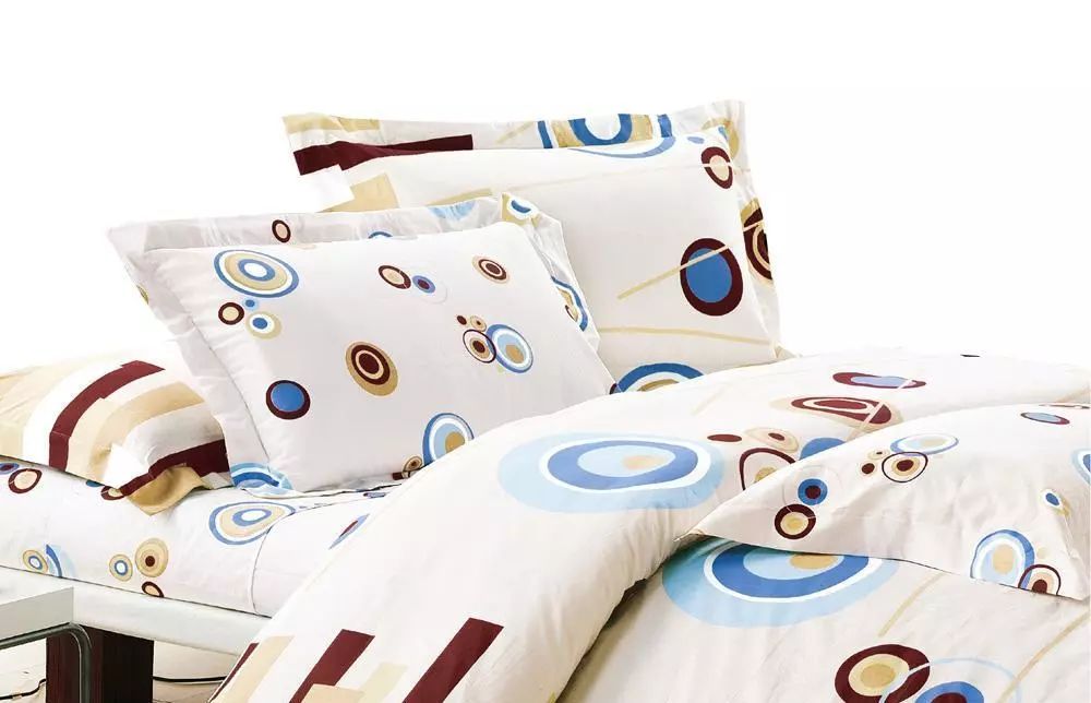 什么品牌的四件套睡觉舒服,什么材质的四件套睡觉舒服