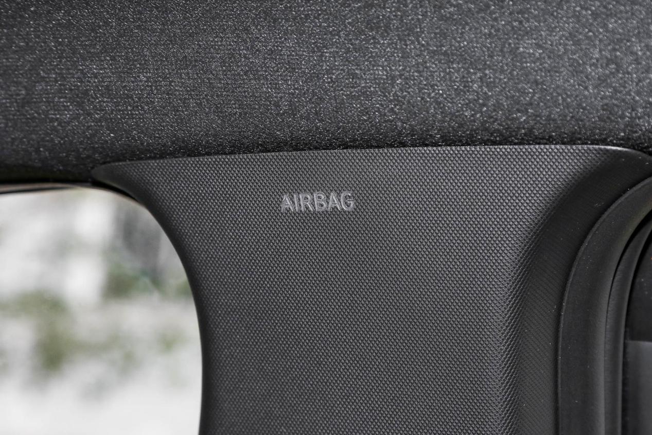 七代伊兰特百公里0-100实测,第七代伊兰特次顶配1.5l落地