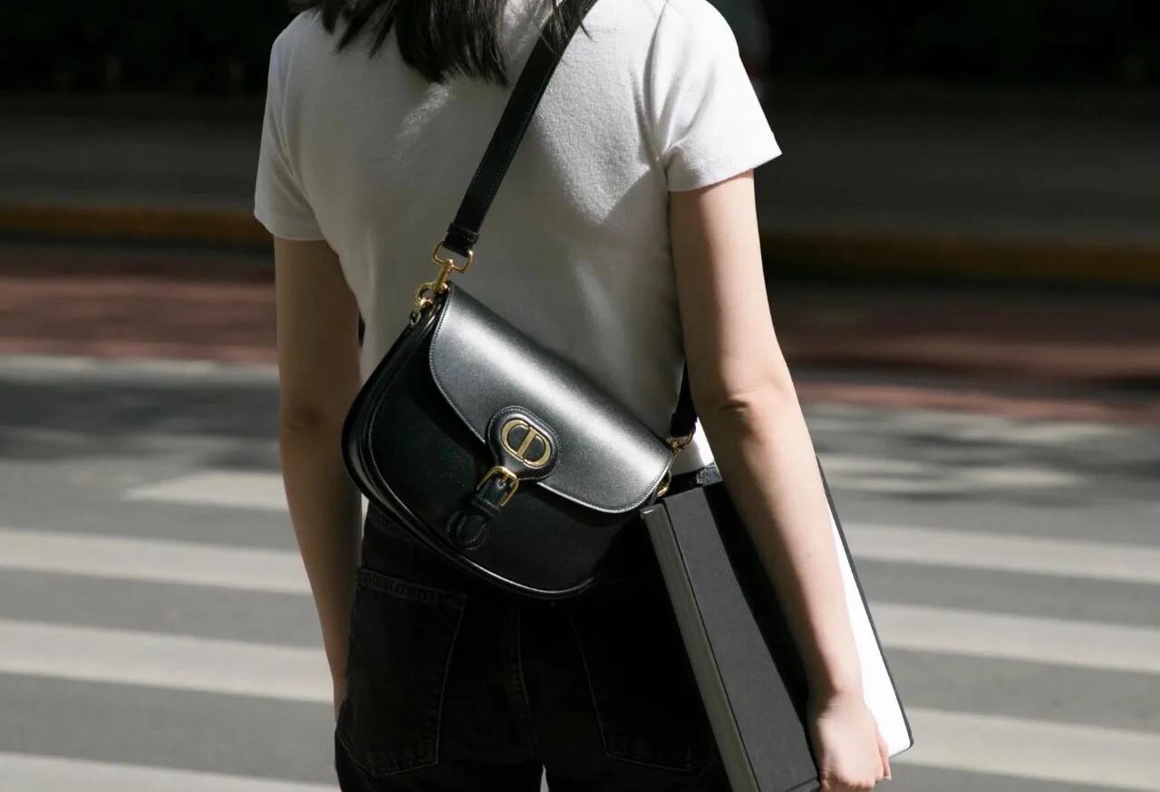 购包圣经|大牌新包井喷式上新！你最看好哪款？