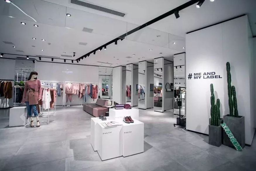 从小作坊到七八百人的工厂,太平鸟制衣厂活动