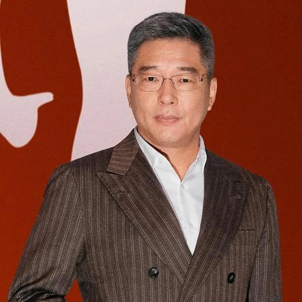 网上足球评论员排名前十,中国十大足球评论员排名