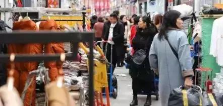 中国服装10大批发市场,最近衣服批发市场一手货源在哪里