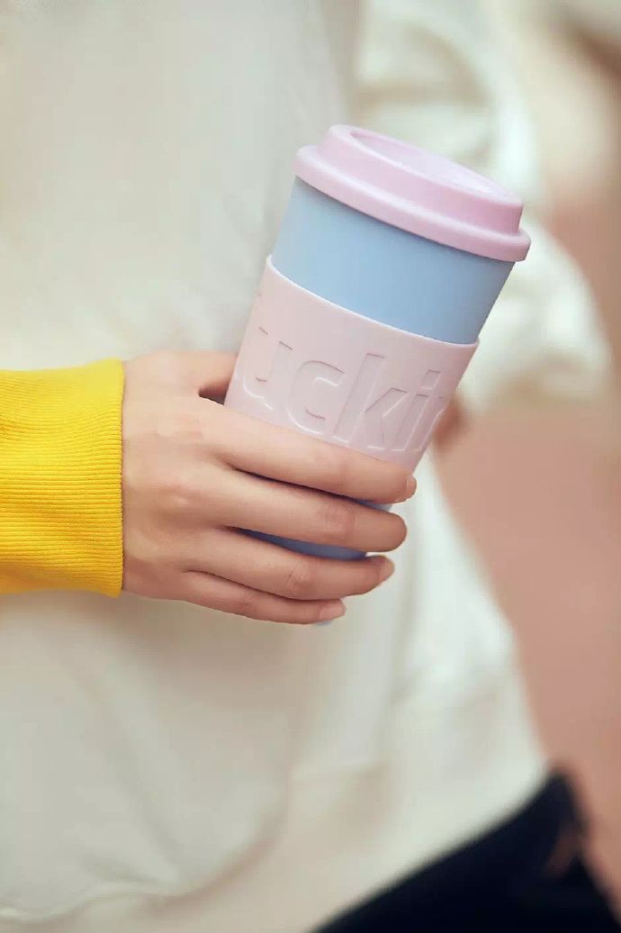 端着茶缸子喝咖啡，你也好意思自称时尚潮人？