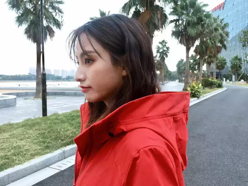 冲锋衣也要修身好看！红色才是最撩人的配色哦