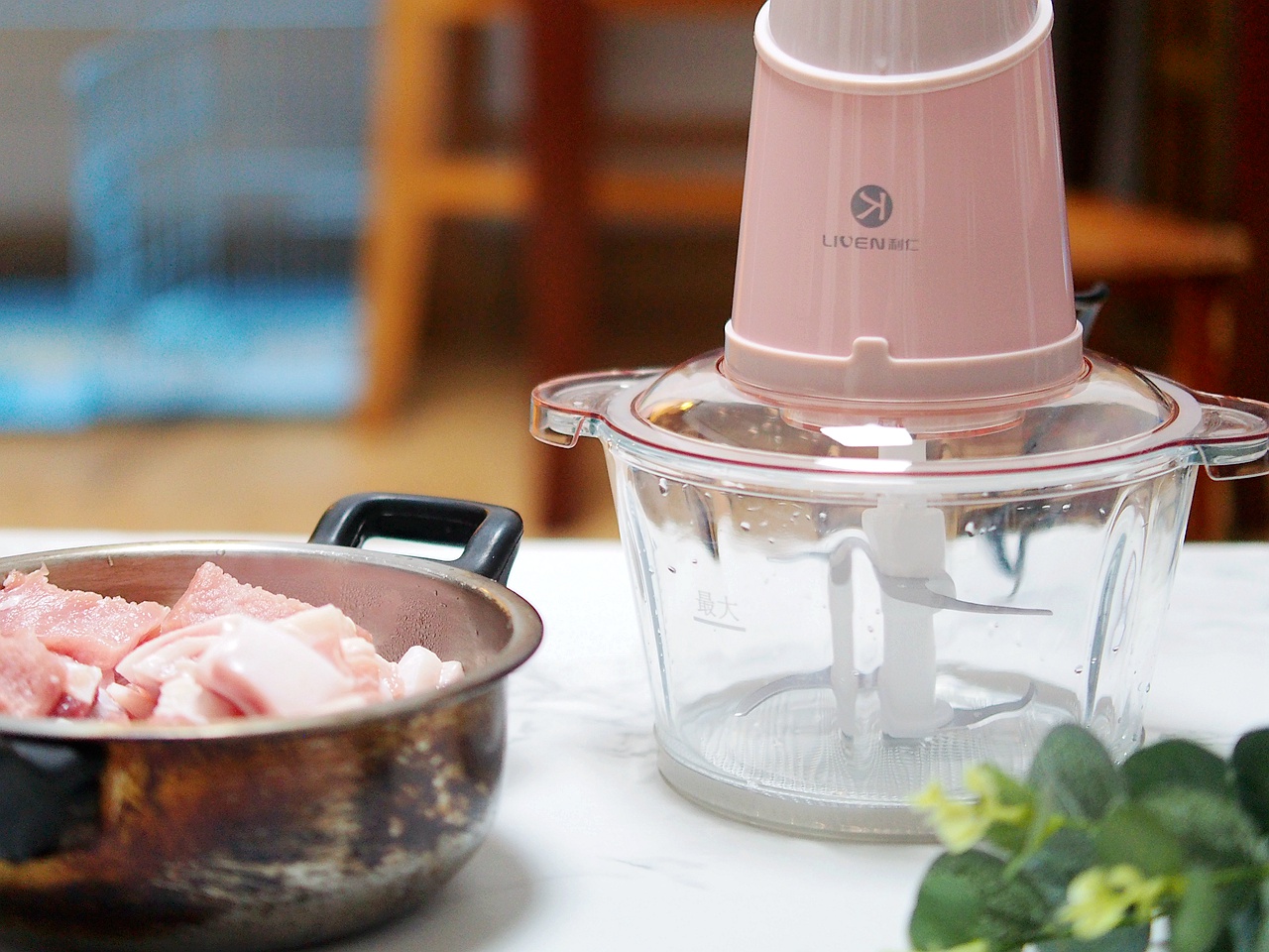 大功率家用饺子馅绞肉机,绞肉机小型家庭厨房必备