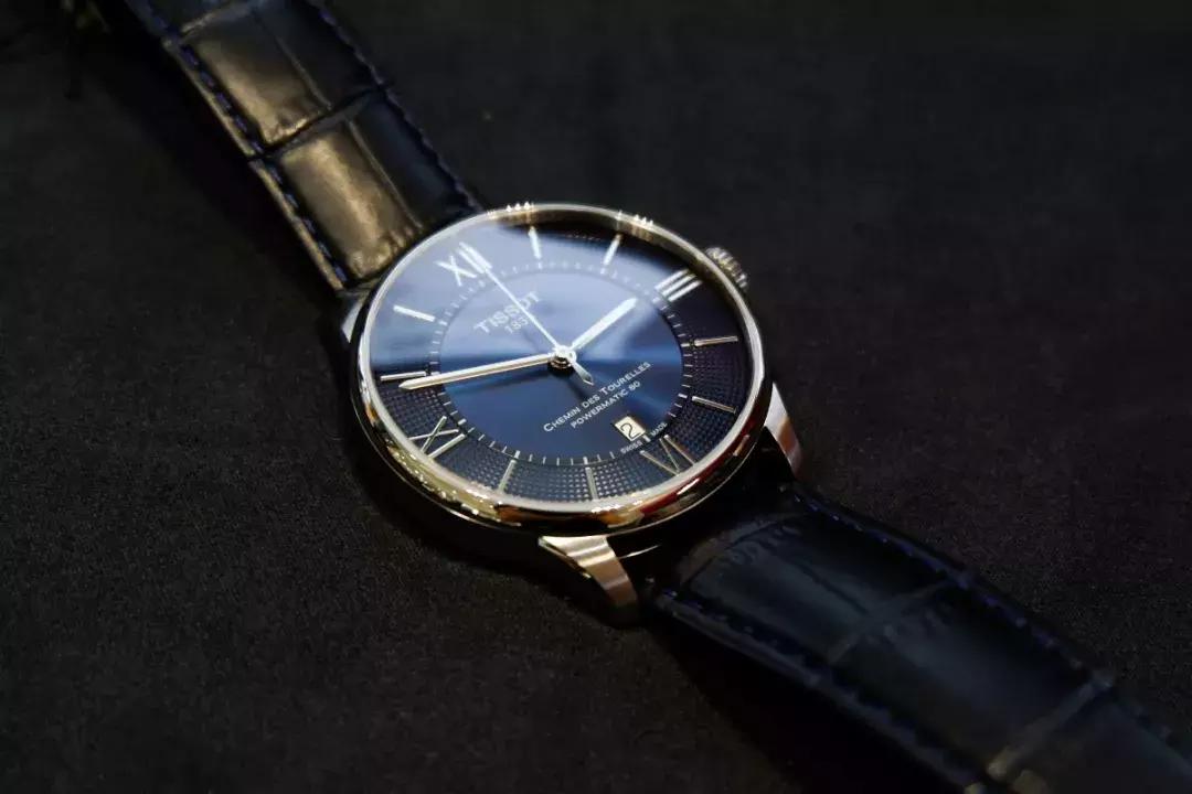 “表”面文章怎样做，郑州百货大楼名表节抢鲜上市