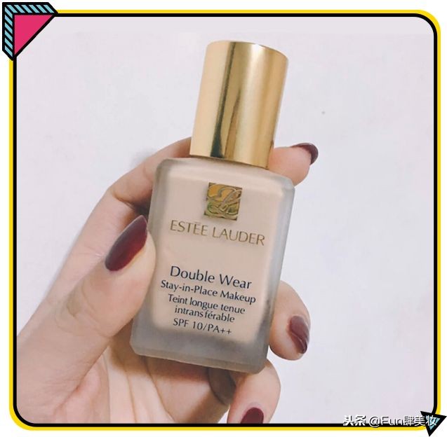 用粉底总是起皮用什么比较服帖,卡粉严重还是不化妆严重