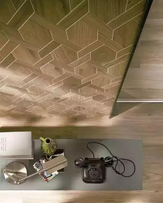 木纹砖吐槽,木纹砖炸裂视频