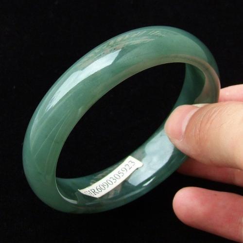 白底青和花青种哪个好,花青种属于什么档次