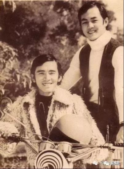 忆香江第一美少年，邵氏唯一“肉弹”男星，亦舒厌他琼瑶爱他