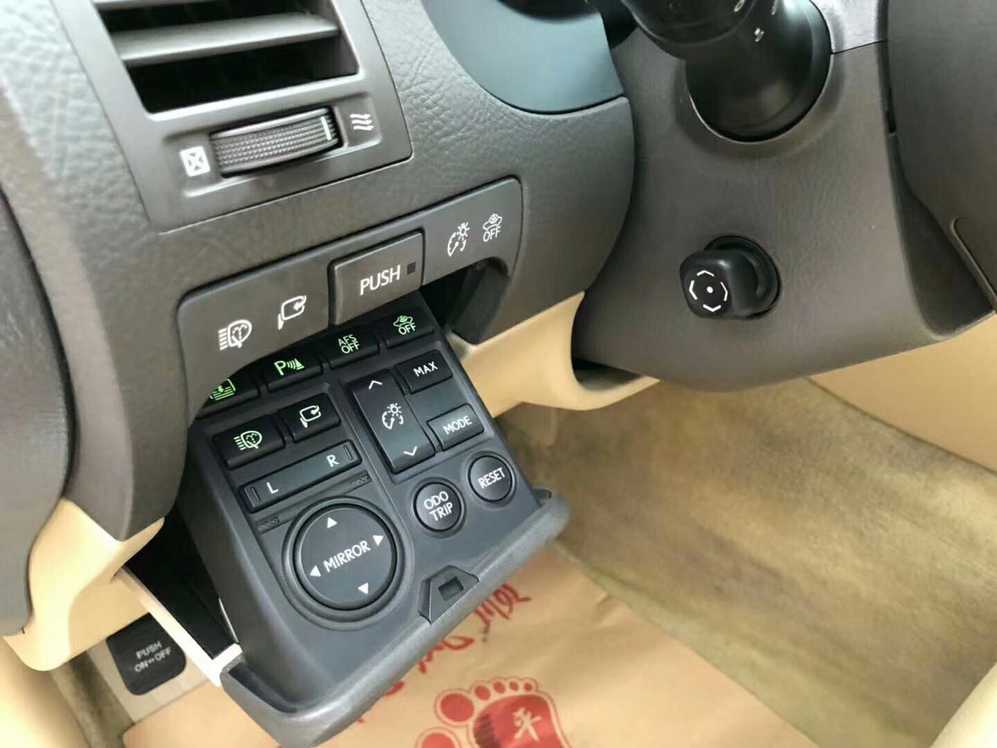 雷克萨斯gs老车,老款雷克萨斯is试驾