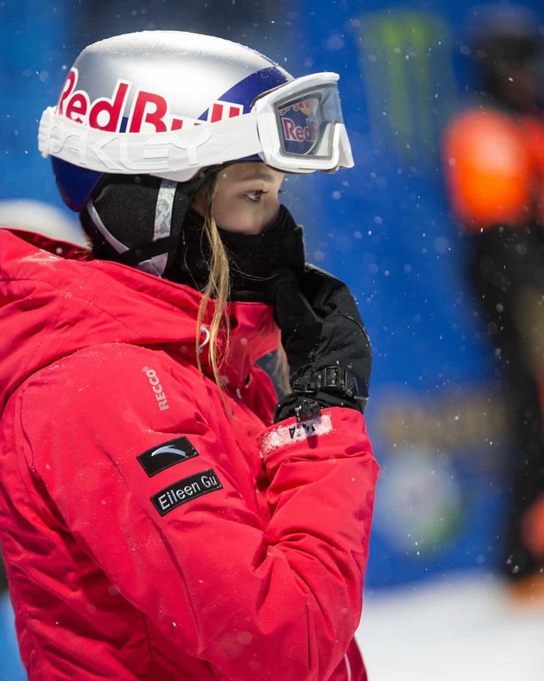 爽文般人生！天才学霸+世界冠军+绝美模特，17岁中美混血女孩火了
