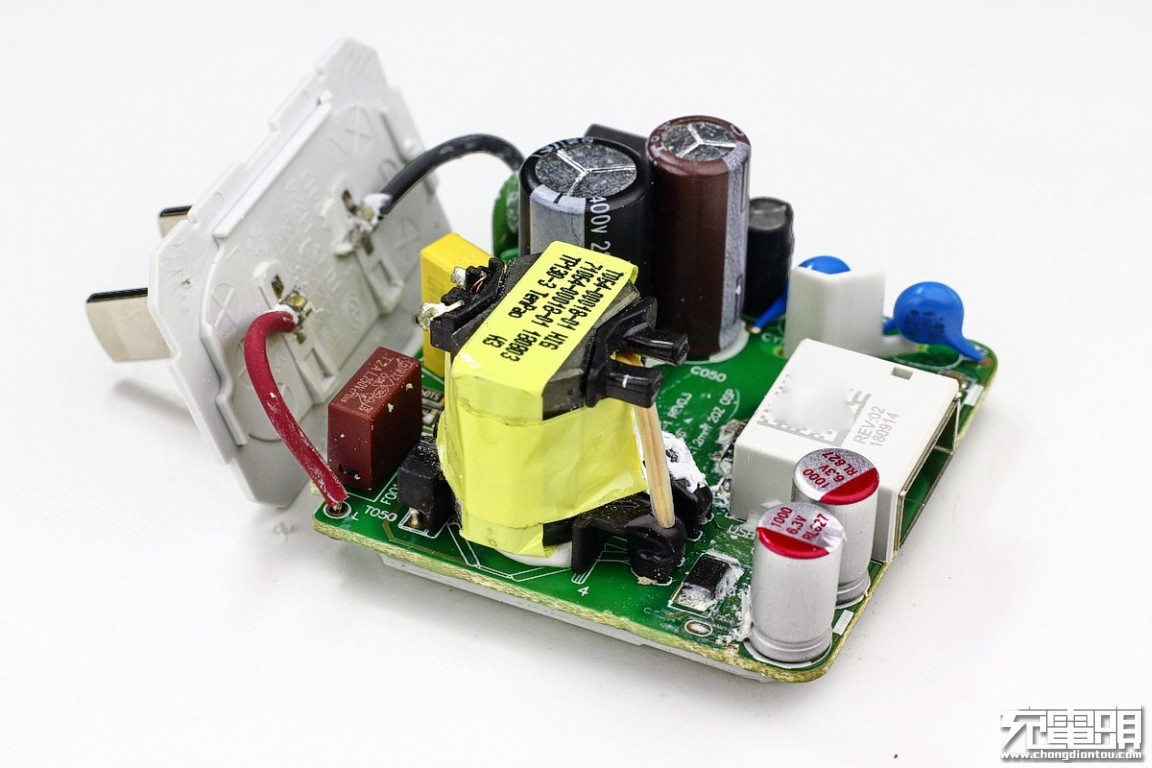 oppo手机电源适配器怎么拆开,拆解报告oppo240w无线快充手机