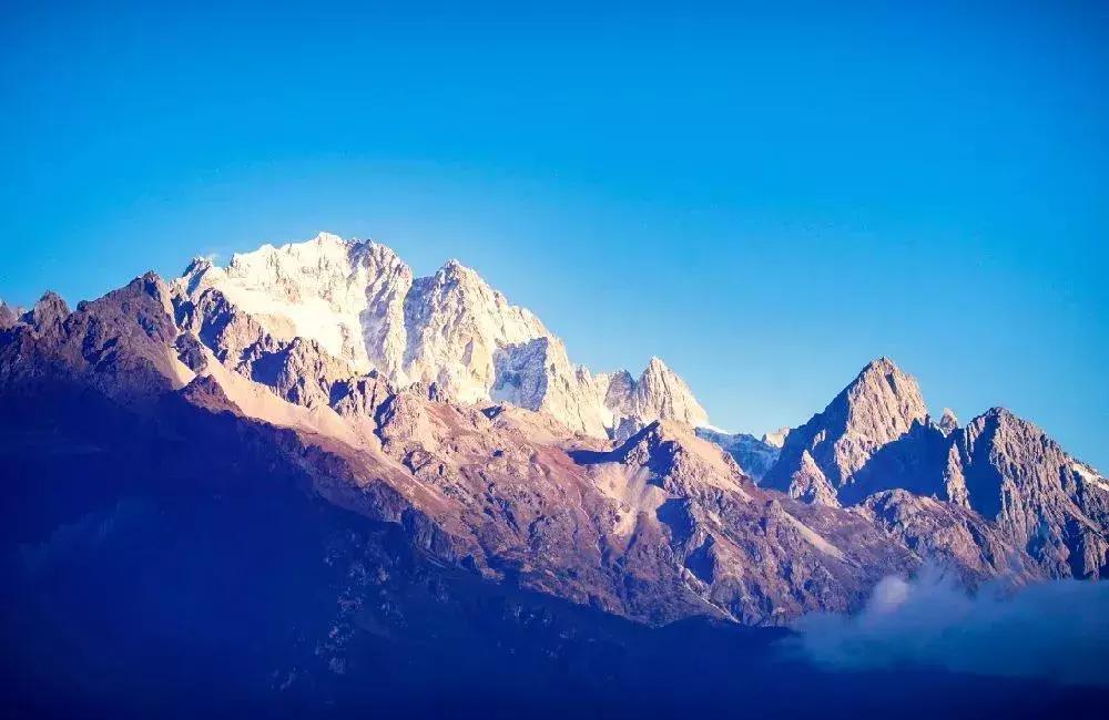 重庆旅游6天5晚团购价含往返机票,重庆出发1000元4天3晚的旅行