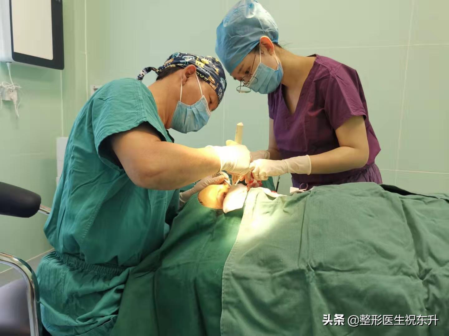 祛眼袋后眼袋出现皱纹怎么办,祛眼袋后凹陷怎么办