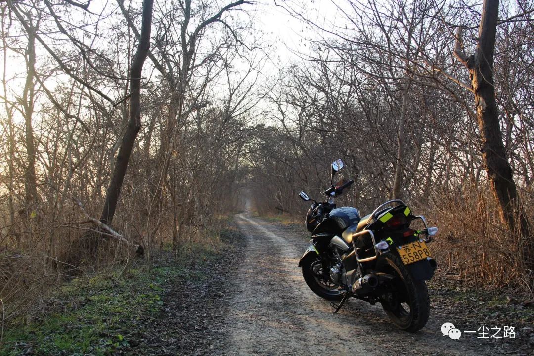 一个人的西藏之旅机车,一个人的旅行摩托车