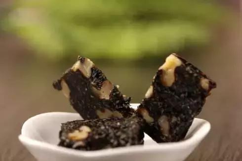 浼犺涓殑闃胯兌,閭d簺琚璇濈殑闃胯兌